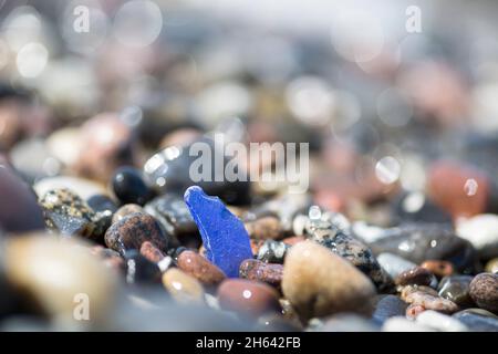 Meeresglas am Strand Stockfoto