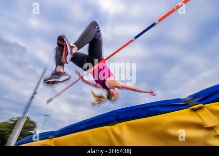 Hochspringer, Leichtathletik, winterbach, baden-württemberg, deutschland Stockfoto