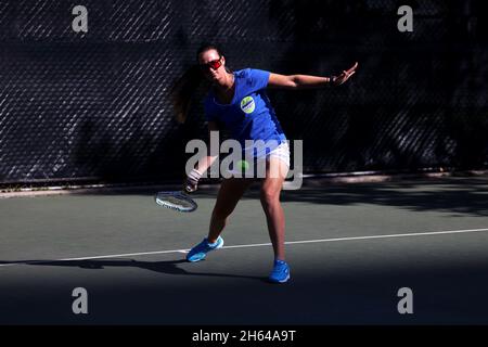 Tennis-Profi Marina Oetiker, spielt im Downtown Tennis Club, in New York City, 10/21/2021 Model veröffentlicht Stockfoto