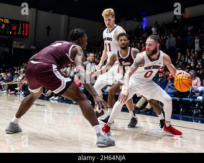 Moraga, USA. November 2021. A. während des NCAA Männer Basketballspiels zwischen Texas Southern Tigers und den Saint Mary's Gaels. Saint MaryÕs gewann 67-58 beim McKeon Pavilion Moraga Calif. Thurman James/CSM/Alamy Live News Stockfoto