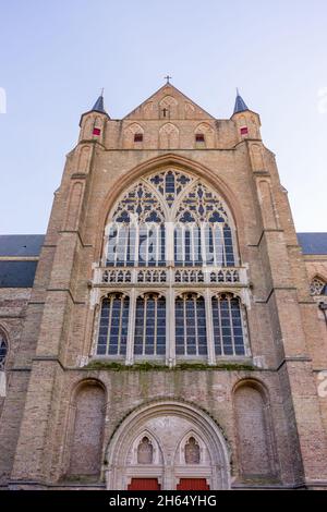 Wunderschöne Aufnahme der Kathedrale St. Salvator in Belgien Stockfoto