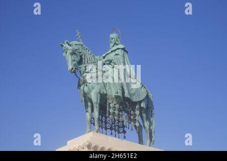 Reiterstatue von Str. Stephen (Szent Istvan Kiraly), Burgviertel, Budapest, Ungarn Stockfoto