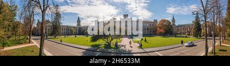 Hauptgebäude des Polytechnischen Instituts Kiew. Luftaufnahme. Stockfoto