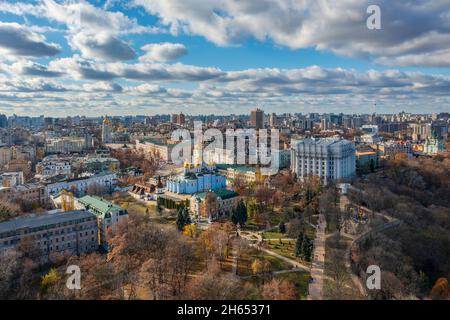 Luftaufnahme der Innenstadt von Kiew, Ukraine. Stockfoto