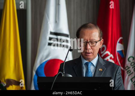 Choo Jong-Youn Botschafterin für die republik Südkorea in Kolumbien während der Veranstaltung zur Bekanntgabe der Einladung durch das kolumbianische Kulturministerium Stockfoto