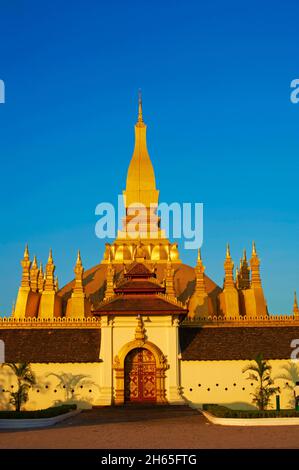 Laos, ville de Vientiane, Stupa Pha That Luang // Laos, Vientiane Stadt, Pha That Luang Stupa Stockfoto