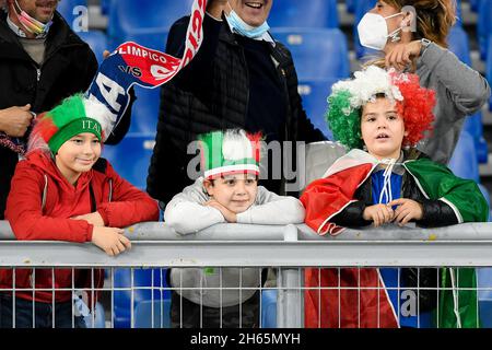 Stadio Olimpico, Rom, Italien. November 2021. WM 2022 Qualifikationsfußball, Italien gegen die Schweiz: Italiens Unterstützer Kredit: Action Plus Sports/Alamy Live News Stockfoto