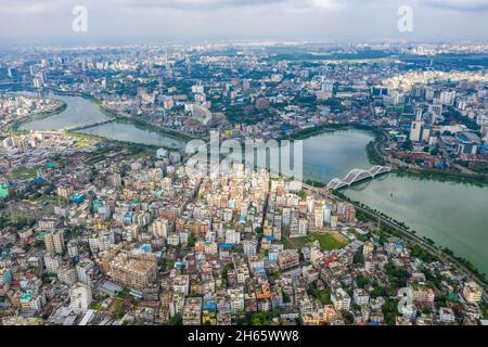 Luftaufnahme von Hatirjheel und seiner angrenzenden. Dhaka, Bangladesch. Stockfoto