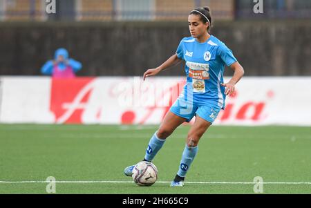 Neapel, Italien. November 2021. Sede Abrahamsson (22) Napoli Femminile während der italienischen Fußball-Liga Ein Frauen-2021/2022-Spiel zwischen Napoli Femminile und US Sassuolo Calcio Femminile im Stadion Giuseppe Piccolo Credit: Independent Photo Agency/Alamy Live News Stockfoto