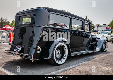 Reno, NV - 6. August 2021: 1929 Packard Deluxe Eight Hearse auf einer lokalen Automesse. Stockfoto