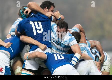 TREVISO, ITALIEN. 13. NOVEMBER Nicolas Sanchez von Los Pumas während des Freundschaftsspiel zwischen Italien und Argentinien im Stadio Comunale di Monigo, Treviso am Samstag, den 13. November 2021. (Kredit: MI Nachrichten) Kredit: MI Nachrichten & Sport /Alamy Live Nachrichten Stockfoto