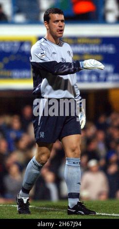 PORTSMOUTH V CHELSEA 11-02-04 NEIL SULLIVAN PIC MIKE WALKER, 2004 Stockfoto