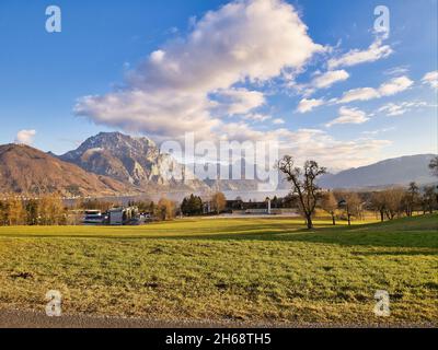 Abendstimmung am Traunsee in Altmünster Stockfoto