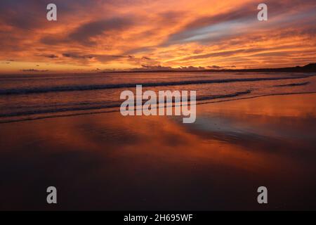 Morgenlicht am Strand von Fraserburgh Stockfoto