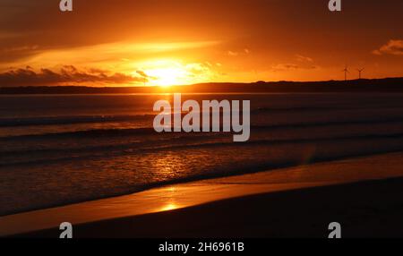 Morgenlicht am Strand von Fraserburgh Stockfoto