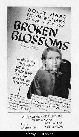 DOLLY HAAS EMLYN WILLIAMS und ARTHUR MARGETSON in BROKEN BLOSSOMS 1936 Regisseur JOHN BRAHM adaptiert von Emlyn Williams aus The Chink and the Child von Thomas Burke und D.W. Griffiths stilles Meisterwerk Broken Blossoms, Regie James A. Carter Julius Hagen Productions / Twickenham Film Distributors Ltd Stockfoto