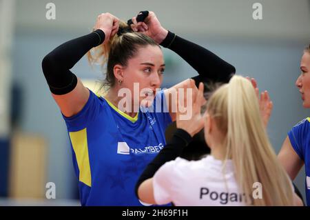 firo: 13.11.2021 Frauen Volleyball 1. Bundesliga: USC Münster Mvºnster - SSC Palmberg Schwerin Schweriner SC 1: 3 LINDSEY RUDDINS, Portrait, SSC Stockfoto