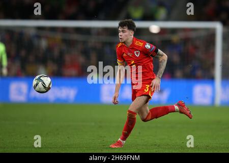 Cardiff, Großbritannien. November 2021. Neco Williams von Wales in Aktion . FIFA-WM-Qualifikationsspiel, Gruppe E, Wales gegen Weißrussland am Samstag, den 13. November 2021, im Cardiff City Stadium in Cardiff, South Wales. Nur zur redaktionellen Verwendung. Bild von Andrew Orchard/Andrew Orchard Sports Photography/Alamy Live News Credit: Andrew Orchard Sports Photography/Alamy Live News Stockfoto