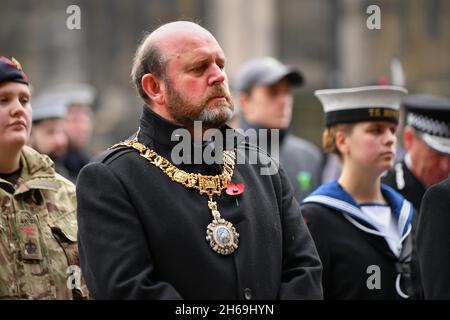 Edinburgh Schottland, Großbritannien November 14 2021. Gedenksonntag findet am war Memorial vor den Edinburgh City Chambers statt. Credit sst/alamy live News Stockfoto