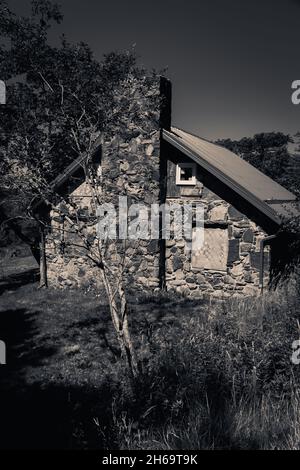 Verlassene Insel Teehaus in ein Inselzentrum, das zu einem Schwerpunkt für Outdoor-Bildung und Community-Aktivitäten auf der Insel werden wird. Stockfoto