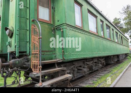 Stalins persönlicher Eisenbahnwaggon, der sich vor dem Joseh-Stalin-Museum in seinem Geburtsort Gori, Shida Kartli, Georgien, Kaukasus, befindet Stockfoto