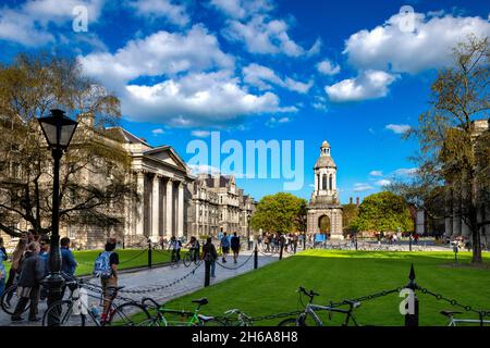 Frühling auf dem Gelände des Trinity College Dublin, Irland Stockfoto