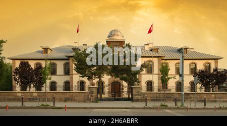 Historisches Kongressgebäude Von Erzurum. Symbol Gebäude der republik. Erzurum Kongress und National Struggle Museum. Stockfoto