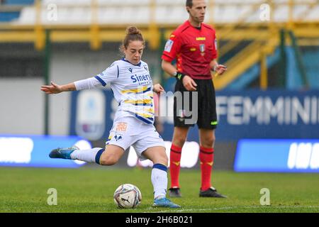 Sesto San Giovanni, Italien. November 2021. Mailand, Italien, 14.11.21 Alessia Rognoni (#23 Hellas Verona) während des Serie-A-Frauenmatches zwischen dem FC Internazionale und Hellas Verona im Breda-Stadion in Sesto San Giovanni Mailand, Italien Cristiano Mazzi/SPP Credit: SPP Sport Press Photo. /Alamy Live News Stockfoto