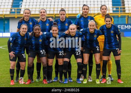 Sesto San Giovanni, Italien. November 2021. Mailand, Italien, 14.11.21 FC Internazionale während des Serie-A-Frauenmatches zwischen dem FC Internazionale und Hellas Verona im Breda-Stadion in Sesto San Giovanni Mailand, Italien Cristiano Mazzi/SPP Credit: SPP Sport Press Photo. /Alamy Live News Stockfoto