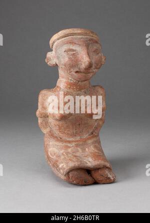 Sitzende weibliche Figur mit gemustertem Rock, 100 v. Chr./n. Chr. 300. Stockfoto