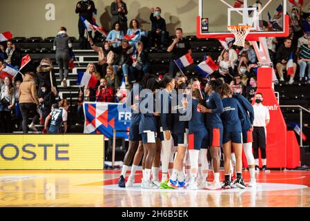 Villeneuve-d'Ascq, Frankreich. 14 2021. Nov: Die Spieler Frankreichs vor dem FIBA Women's EuroBasket 2023, Qualifiers Gruppe B Basketball-Spiel zwischen Frankreich und Litauen am 14. November 2021 im Palacium in Villeneuve-d'Ascq, Frankreich - Foto: Melie Laurent/DPPI/LiveMedia Kredit: Unabhängige Fotoagentur/Alamy Live News Stockfoto