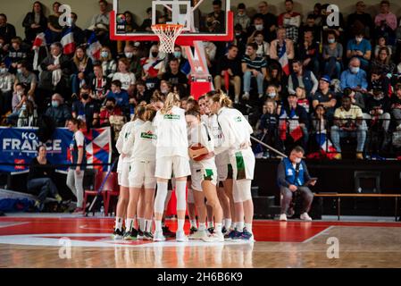 Villeneuve-d'Ascq, Frankreich. 14 2021. Nov: Die Spieler Litauens während des FIBA Women's EuroBasket 2023, Qualifiers Gruppe B Basketballspiel zwischen Frankreich und Litauen am 14. November 2021 im Palacium in Villeneuve-d'Ascq, Frankreich - Foto: Melie Laurent/DPPI/LiveMedia Kredit: Unabhängige Fotoagentur/Alamy Live News Stockfoto