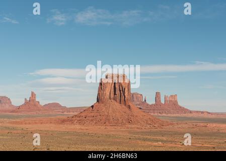 Panoramalandschaft des Monument Valley von Artists Point, USA Stockfoto
