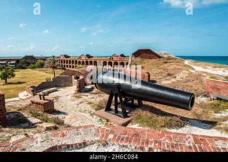 Kanone auf dem Dach von Fort Jefferson, Dry Tortuga Island, Florida, USA Stockfoto