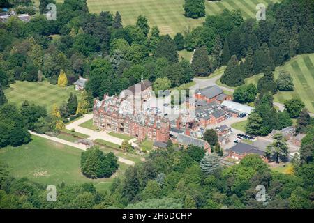 Bearwood College (jetzt Reddam House School), Wokingham, 2018. Nachdem sie während des Ersten Weltkriegs als militärisches Erholungsheim genutzt wurde, war sie in den 1920er Jahren Sitz der Zeitung Walter der Times und wurde dann in die Royal Merchant Navy School und 1961 in ein unabhängiges Internat überführt. Stockfoto