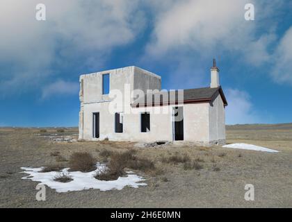 Die Ruinen des Post Hospital in Fort Laramie National Historic Site an der 965 Grey Rocks Road in Fort Laramie, Wyoming, am 17. Oktober 2021 Stockfoto