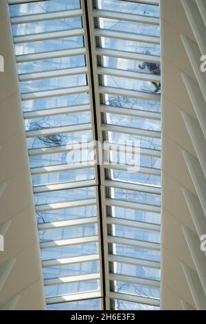 Fensterwaschanlage auf der U-Bahn-Station Oculus World Trade Center Manhattan NYC Stockfoto