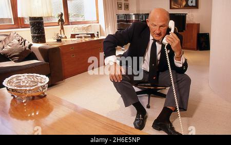 Sir Stirling Moss zu Hause in London 1998 Stockfoto