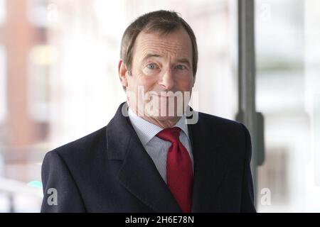 Air Chief Marshal Sir Glenn Torpy kommt heute Nachmittag in der Londoner Innenstadt an, um Beweise für die Irakuntersuchung zu liefern. Stockfoto