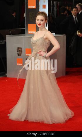 Holliday Grainger kommt bei den Orange British Academy Film Awards 2012 im Royal Opera House an Stockfoto