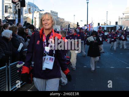 Entscheidungsträger der Olympischen Spiele bei der Neujahrsparade in London. Stockfoto