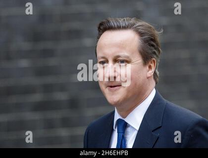 Der britische Premierminister David Cameron trifft den irischen Präsidenten Michael D. Higgins in der Downing Street in London. Stockfoto