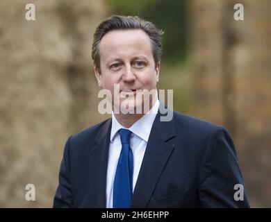 Der britische Premierminister David Cameron trifft den irischen Präsidenten Michael D. Higgins in der Downing Street in London. Stockfoto