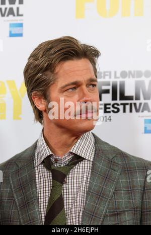 Brad Pitt nimmt an einer Pressekonferenz in London für den Film Fury Teil Stockfoto