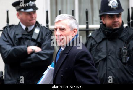 Justizminister Jack Straw, abgebildet in der Downing Street London. Stockfoto