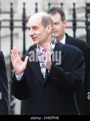 Lord AdOnis drängt Liberaldemokrat auf Squeeze File Bild vom 09/03/10 von Lord Andrew AdOnis, der will, dass Liberaldemokrat-Anhänger Labour wählen, um die Konservativen draußen zu halten. Stockfoto