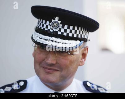 Metropolitan Police Commissioner Sir Paul Stephenson, heute in den Peel Housing Buildings in Pimlico, London, abgebildet Stockfoto