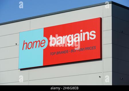 The Home Bargains Store, London England Vereinigtes Königreich Großbritannien Stockfoto