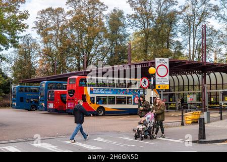 Cambridge Bus- und Busbahnhof. Stockfoto