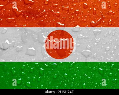 Flagge Niger mit Regentropfen Stockfoto